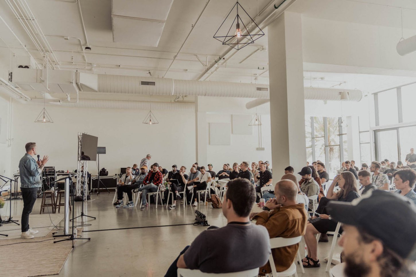A 200+ person conference with round table discussions of 10 people
